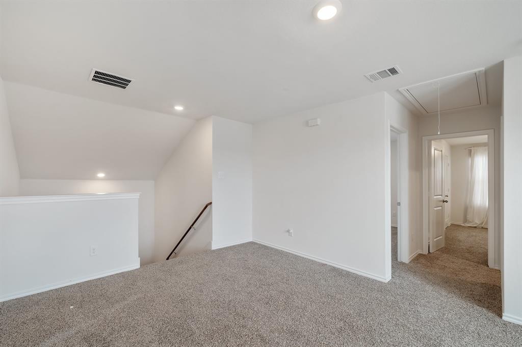 SUTTON FIELDS NORTH - PHASE 2C - Residential Lease