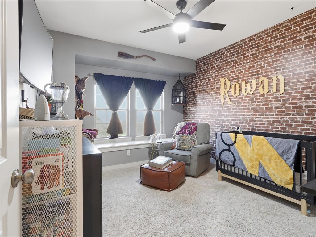 Apples Crossing - Residential