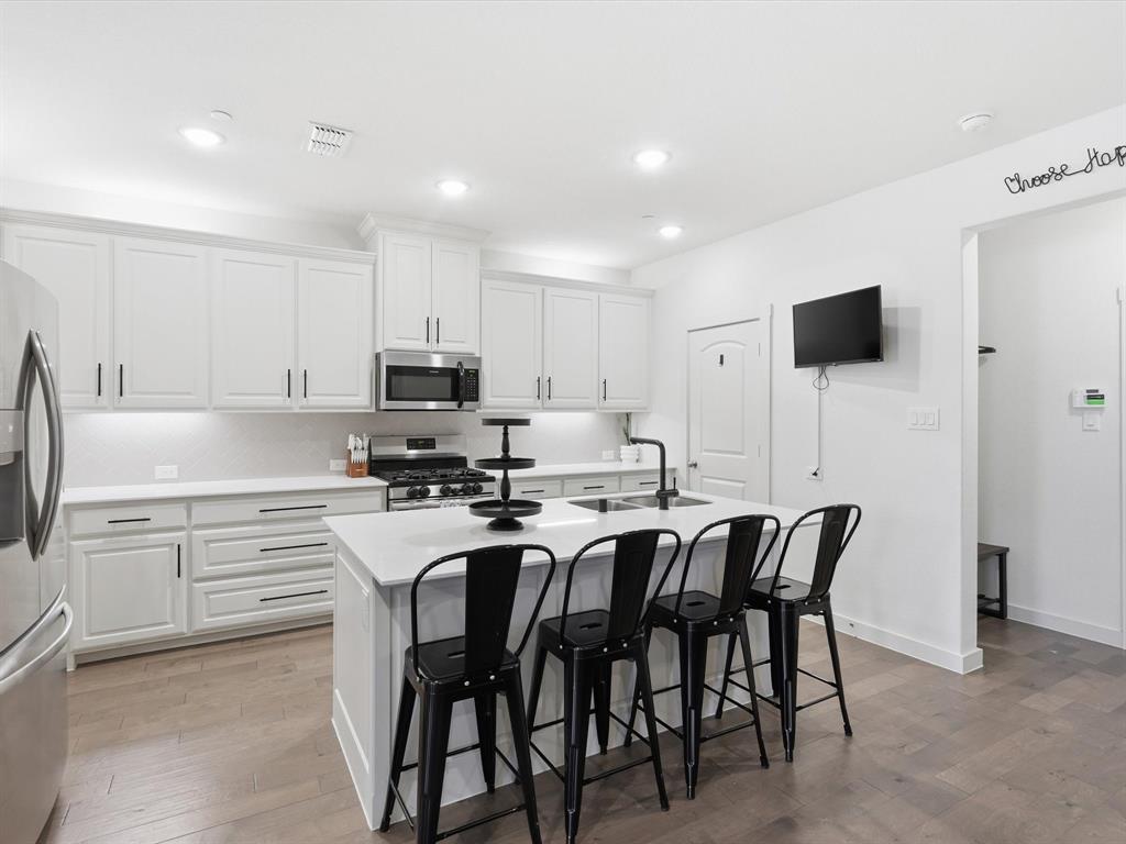 Apples Crossing - Residential