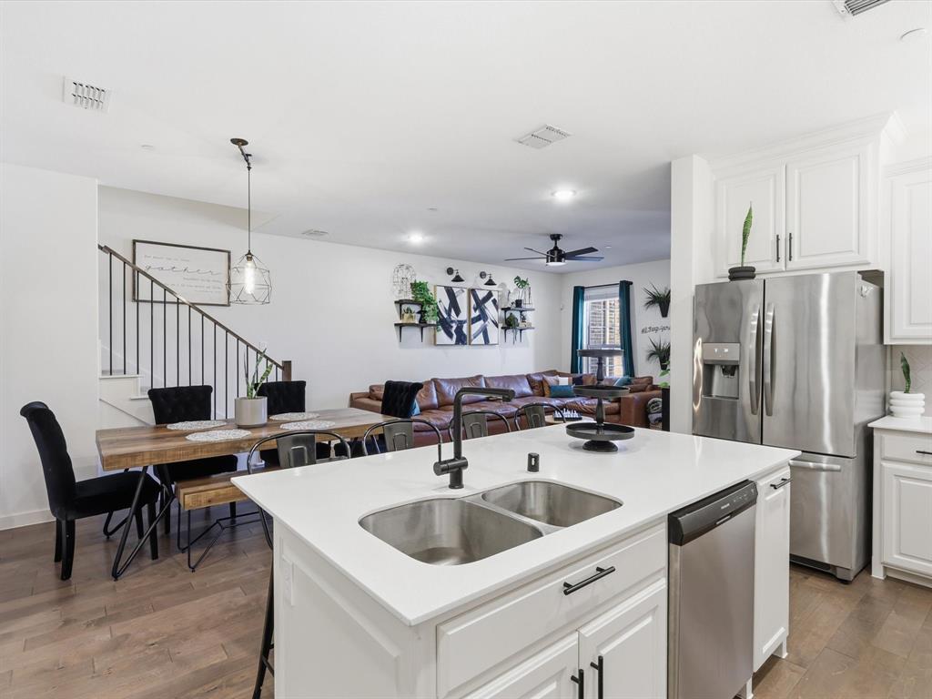 Apples Crossing - Residential