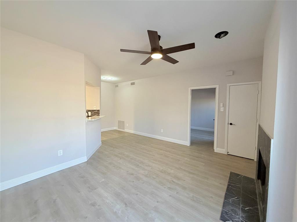 5757 Martel Avenue B05