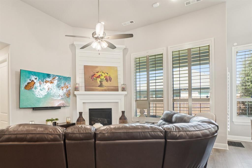 Tavolo Park - Residential