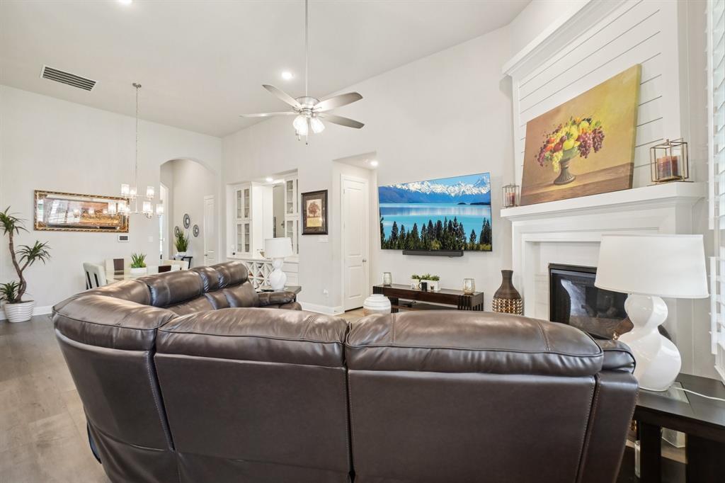 Tavolo Park - Residential