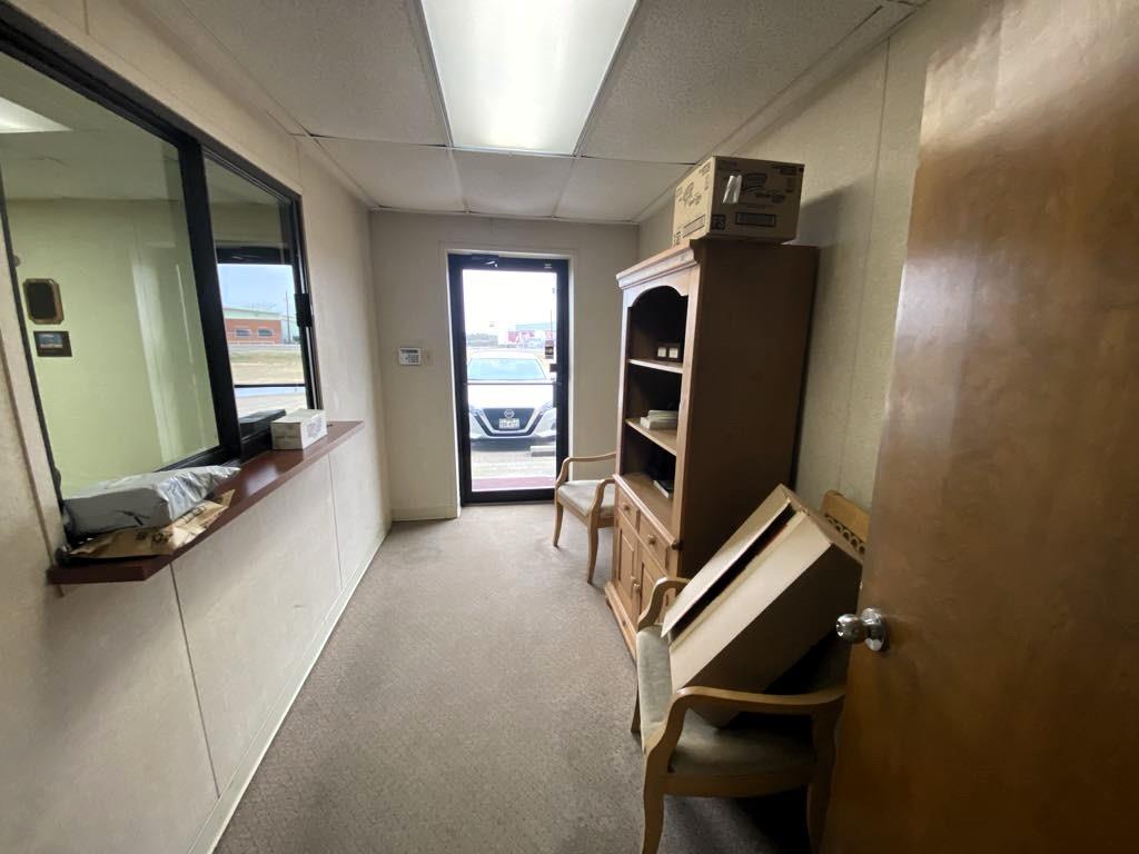 Corsicana - Commercial Sale