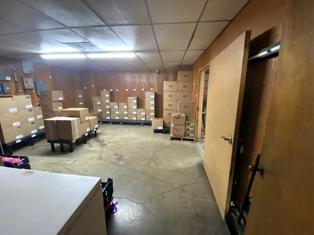 Corsicana - Commercial Sale