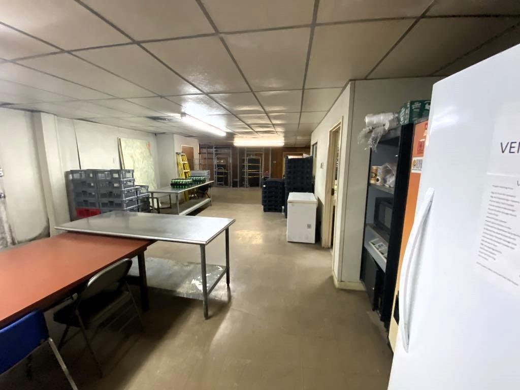 Corsicana - Commercial Sale