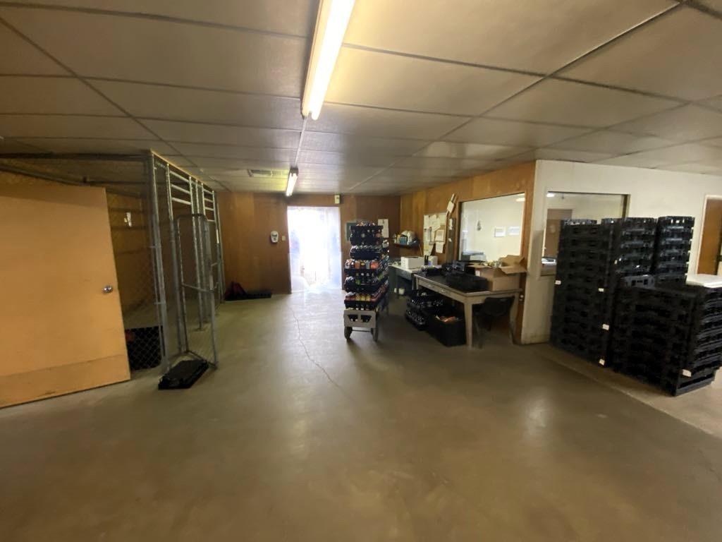 Corsicana - Commercial Sale