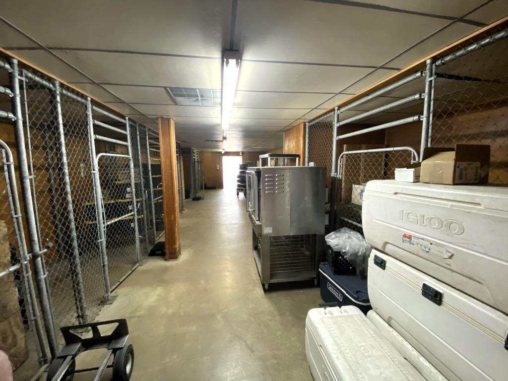 Corsicana - Commercial Sale