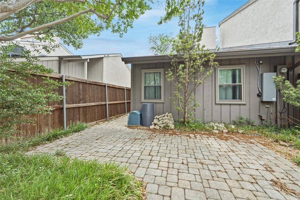 Chimney Hill - Residential