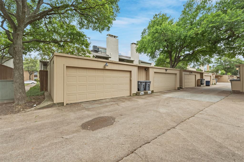 Chimney Hill - Residential