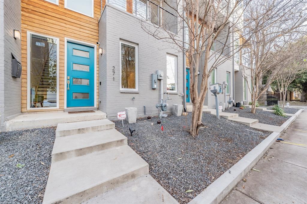 271 Currie Street