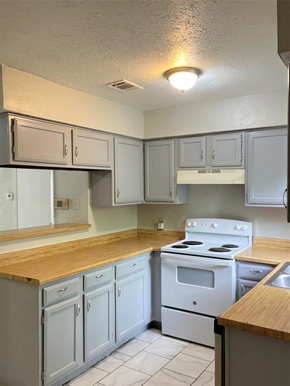 Village By The Creek - Residential