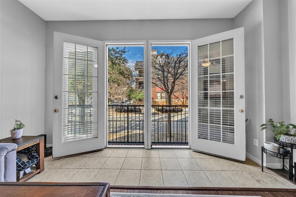 Westview Condos - Residential