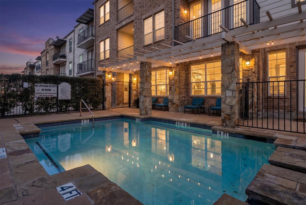 Westview Condos - Residential