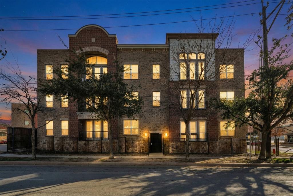 Westview Condos - Residential