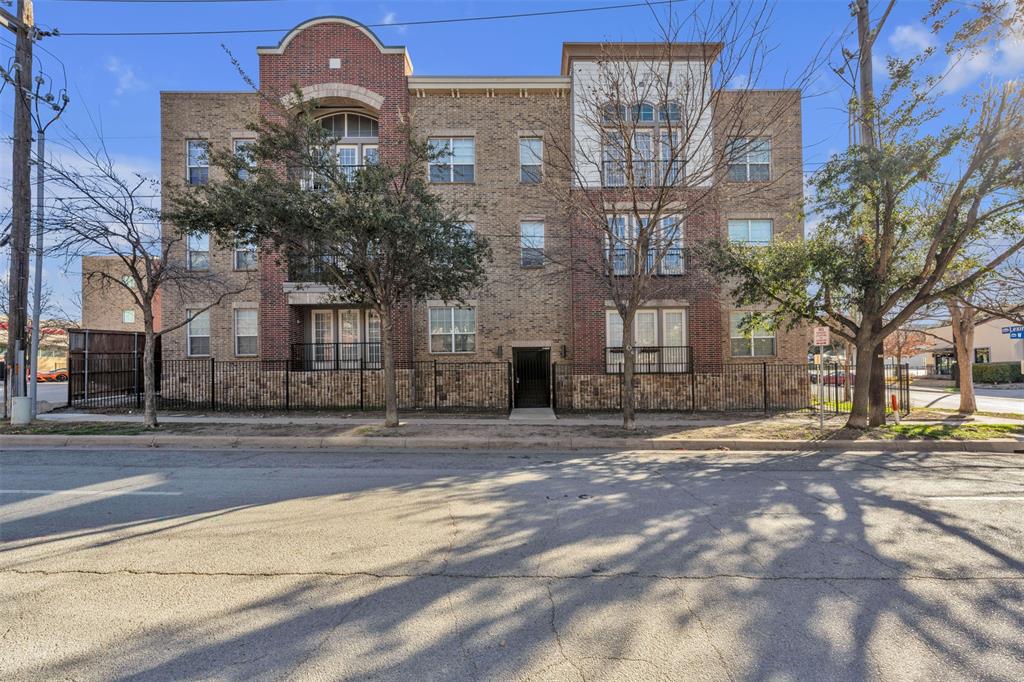 Westview Condos - Residential