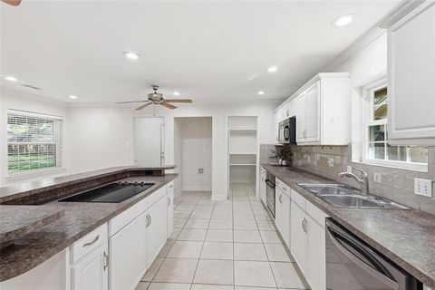 Tiny photo for 1209 Savannah Court, Flower Mound, TX 75028 (MLS # 21096846)