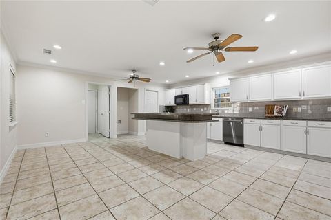 Tiny photo for 1209 Savannah Court, Flower Mound, TX 75028 (MLS # 21096846)