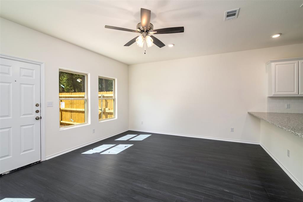 805 S 6th Street 3