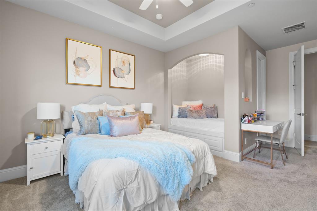 Estates at Greenspoint - Residential