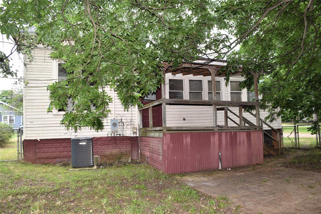 Railroad - Residential