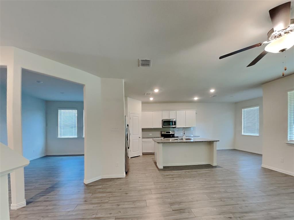 The Reserve at Chamberlain Crossing - Residential Lease