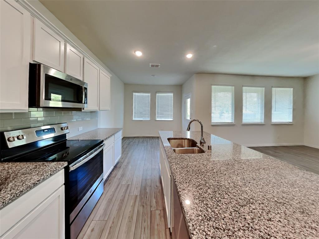 The Reserve at Chamberlain Crossing - Residential Lease