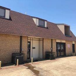 123 Executive Way