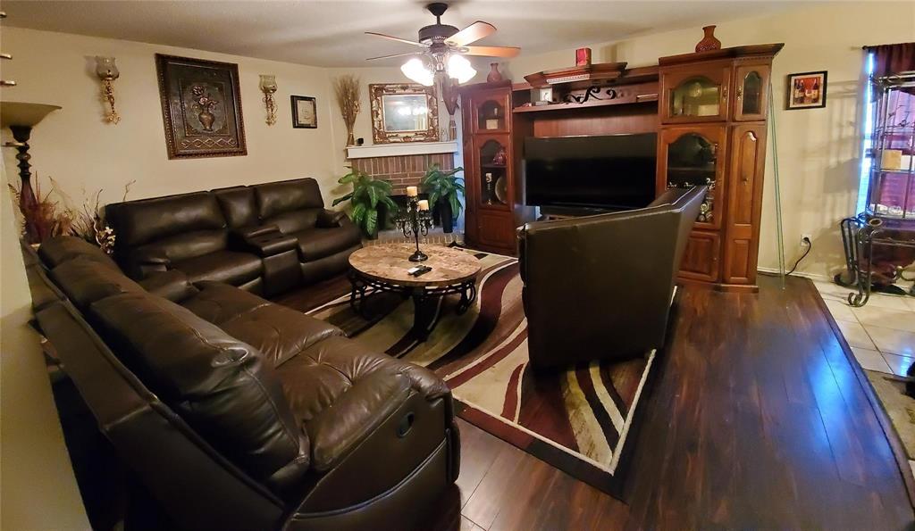 1424 Bumble Bee Drive