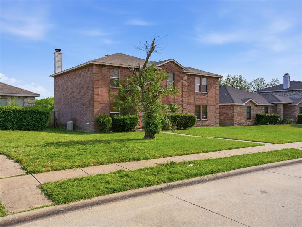 1424 Bumble Bee Drive