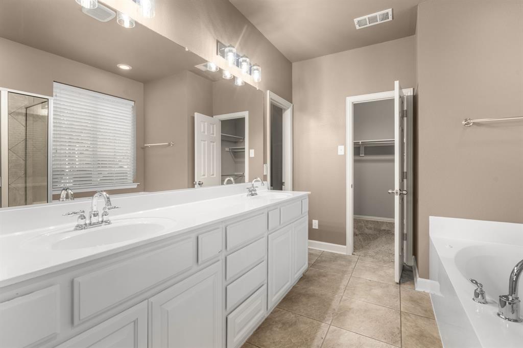 Heritage Lantana Ph Two-R2 - Residential