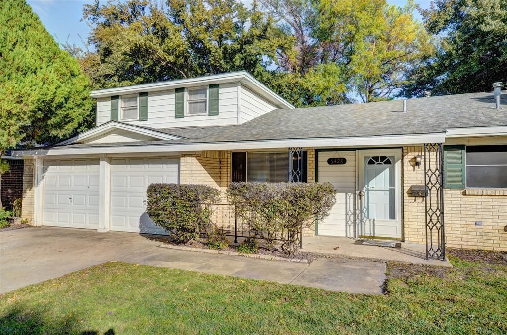 Photo of 5428 Randol Drive, North Richland Hills, TX 76180 (MLS # 21197209)