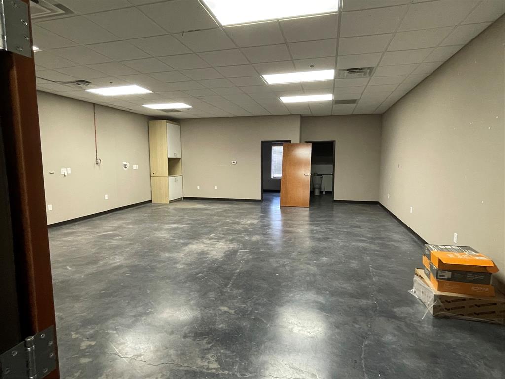 Hooper Bus Park - Commercial Sale