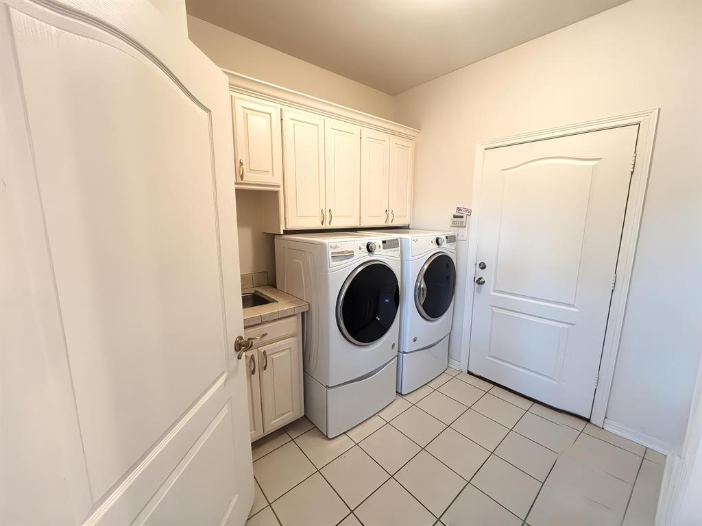 Red Oak Estates - Residential