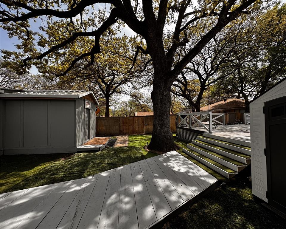 Indian Oaks Sub - Residential