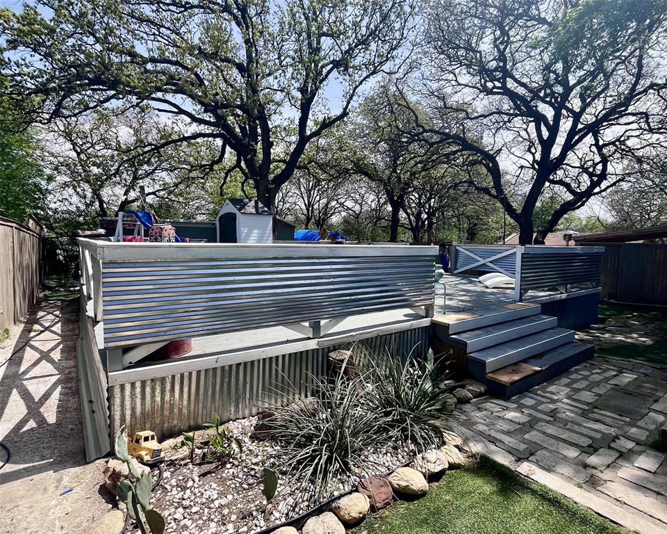 Indian Oaks Sub - Residential