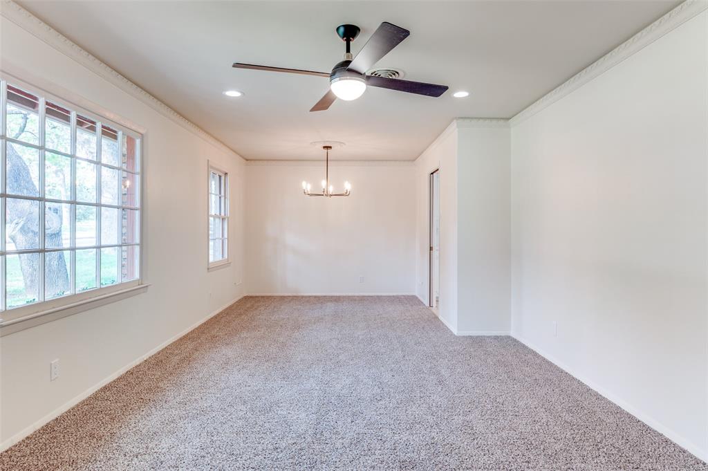 North Meadowbrook Estates - Residential Lease