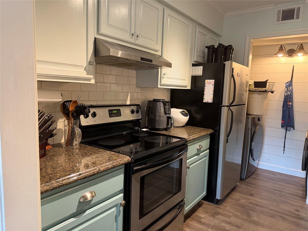 16301 Ledgemont Lane 181