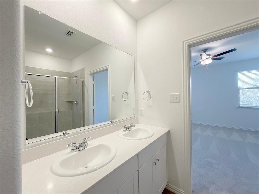 The Reserve at Chamberlain Crossing - Residential Lease