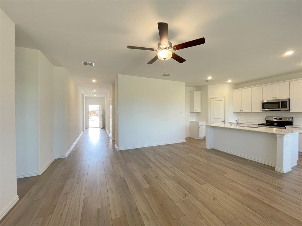 The Reserve at Chamberlain Crossing - Residential Lease