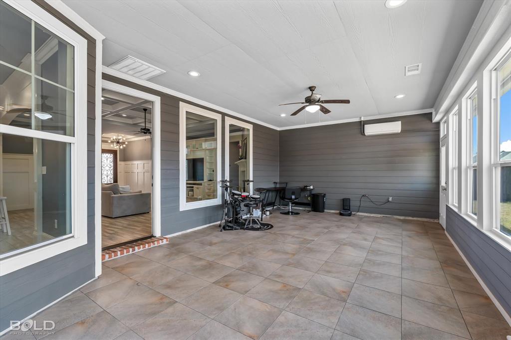 Benton, Louisiana 71006, United States, 4 Bedrooms Bedrooms, ,3 BathroomsBathrooms,Residential,Contingent,84399