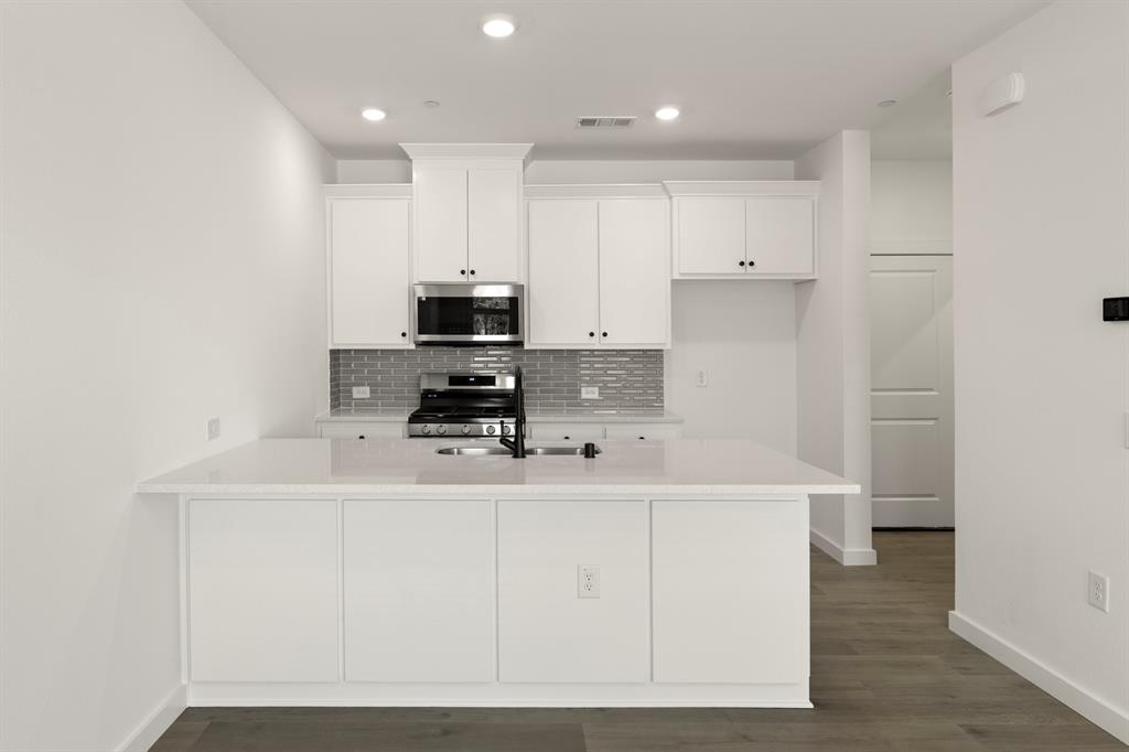 Willow Grove Townhomes - Residential