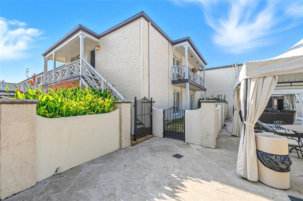 Bella Gardens Condos - Residential Lease