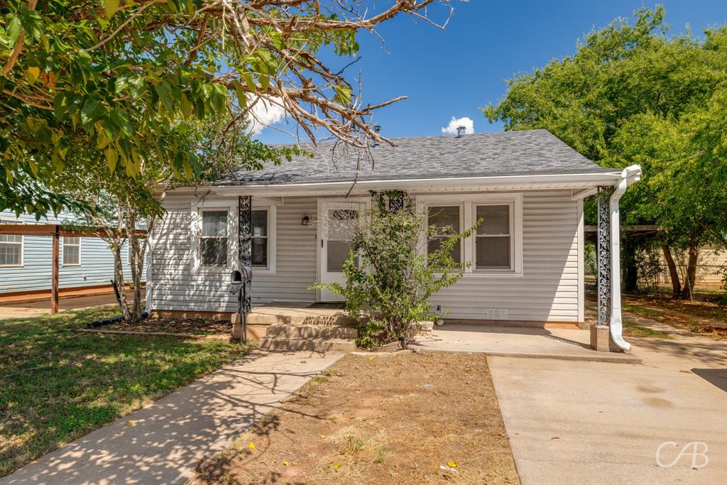 A E Pool - Residential