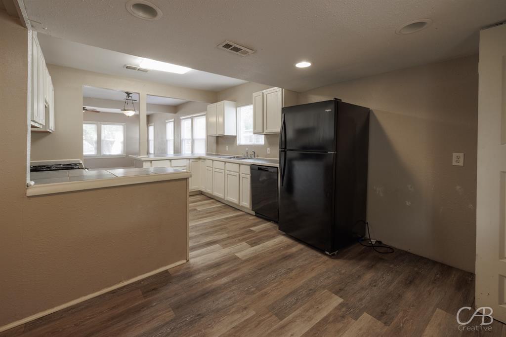 A E Pool - Residential