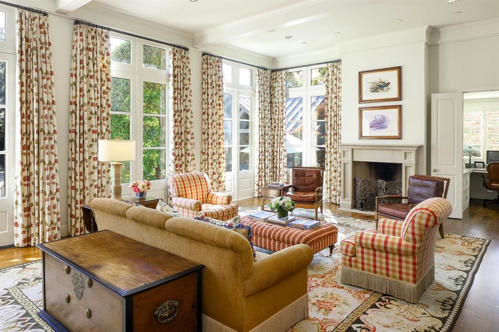 Preston Hollow Rev - Residential