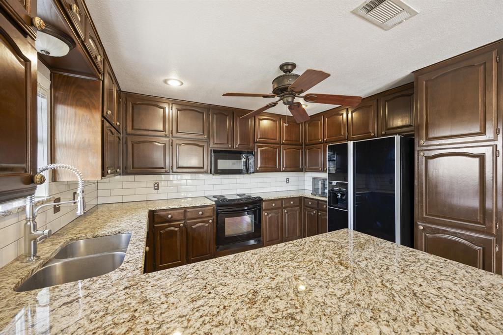 Sanchez Creek 03 - Residential