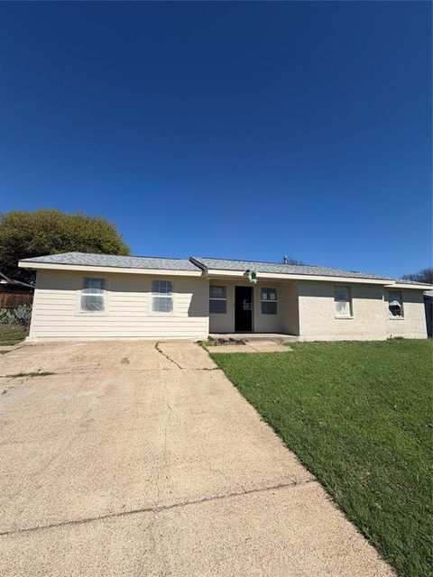 753 Kirnwood Drive Dallas TX 75232