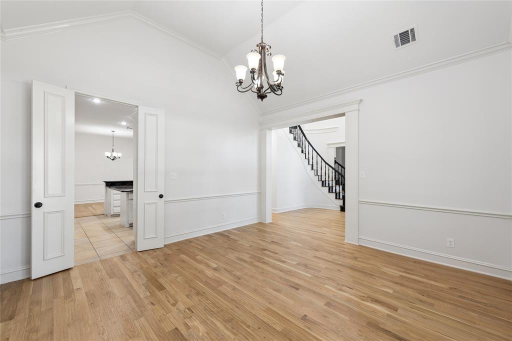 5104 Longwood Court