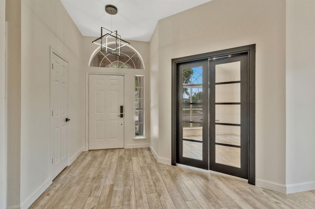 11417 Harbor Road
